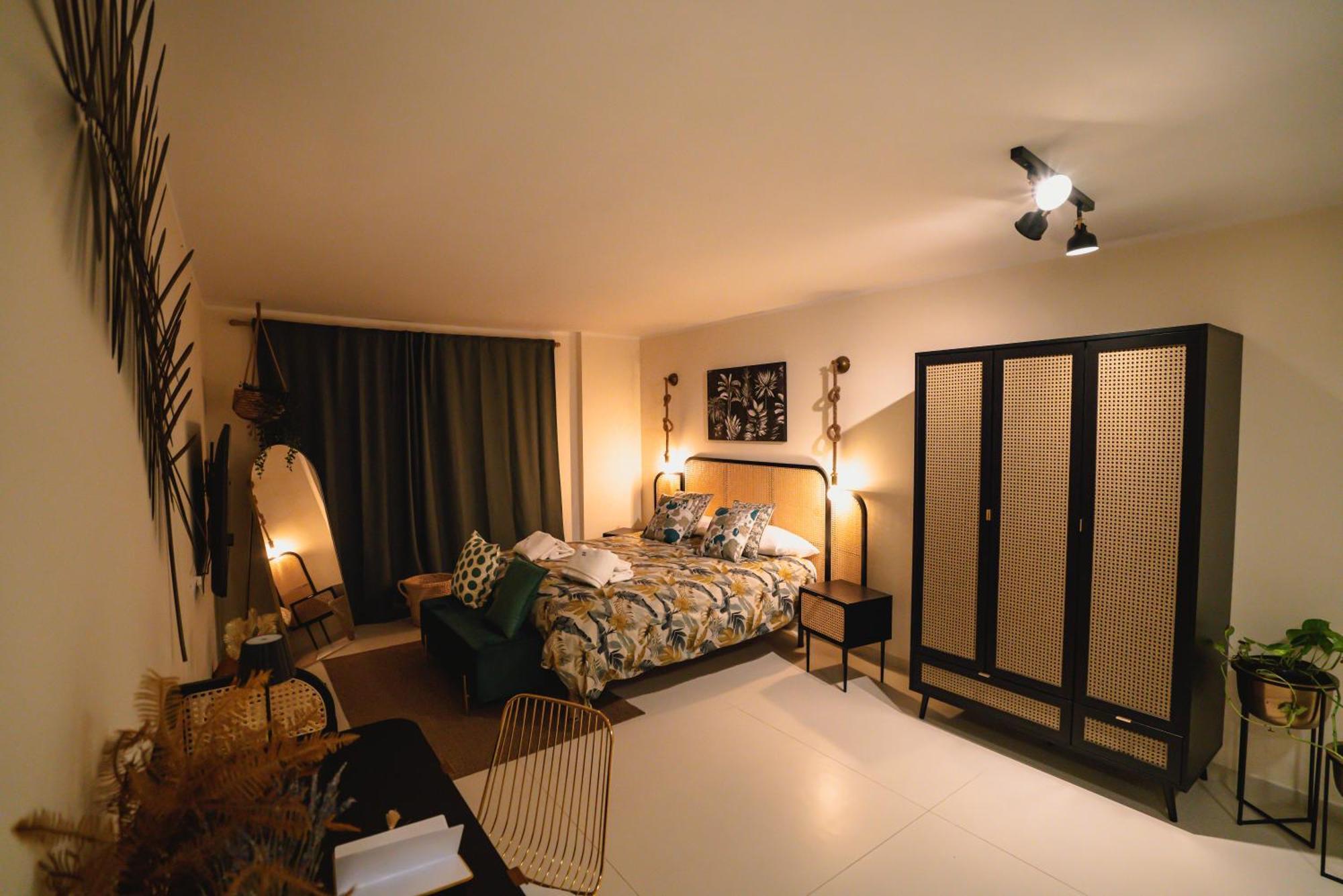 Vinto House Salerno Downtown Hotel Exterior photo